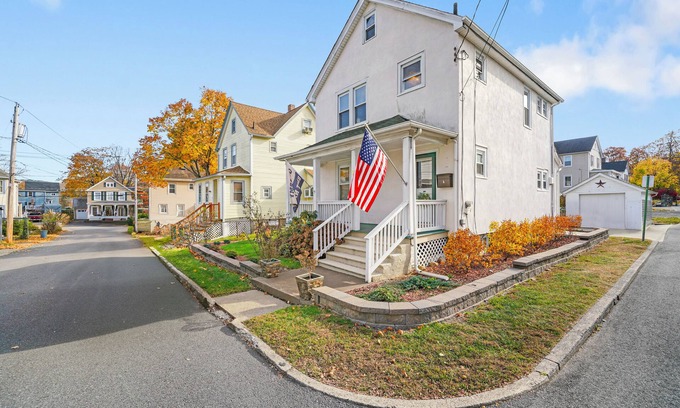 Highland Falls House | Walk to West Point from this 2-bedroom charmer