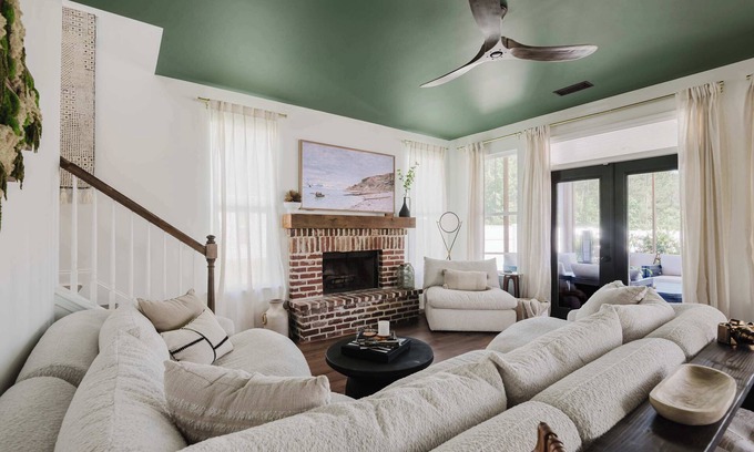 Bluffton House | Walk2OldTown! Luxury Home + Carriage House