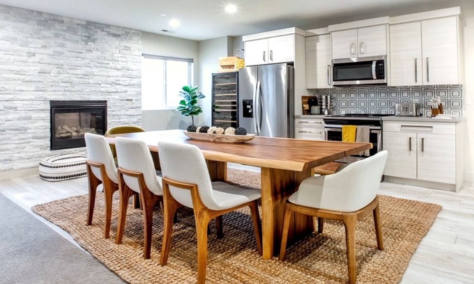 Holladay House | Walkable Cozy Downstairs Suite in Holladay!