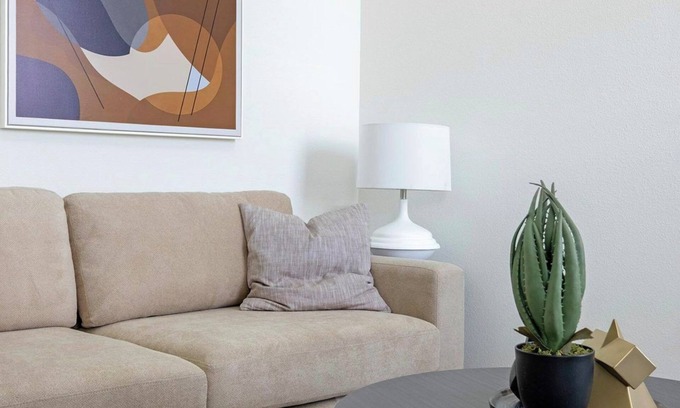 Waller Apartment | Waller 3BD/2.5BA 3 - Three Bedroom Apartment, Sleeps 6