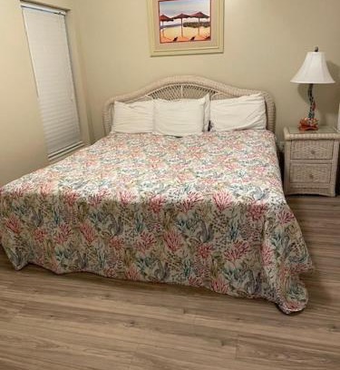 Owings Mills House | Walnut