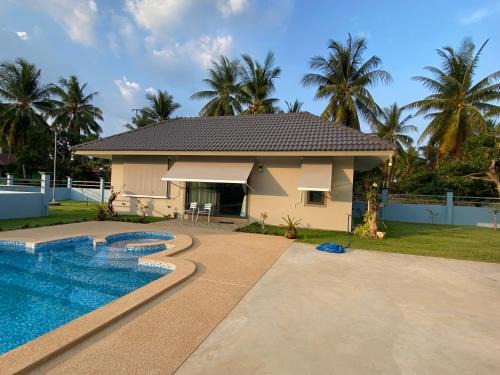 Sam Roi Yot House | Wang Kam Bungalow