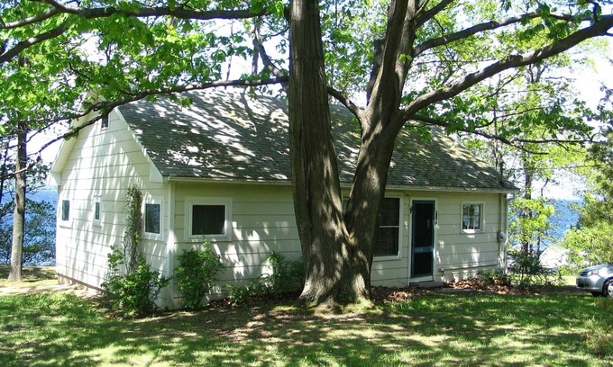 Lodi Cottage | Want a quiet lakeside getaway? Our 50s-era cottage is perfect for you.
