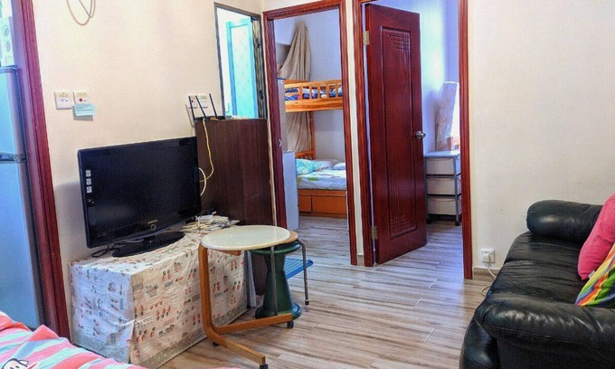 Mong Kok Apartment | Warm 2 bdrm@ Ladies Market for 7ppl