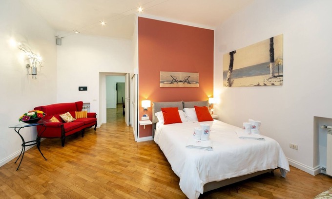 Historical Center Apartment | Warm and welcoming apartment, ideal for families or groups of friends.