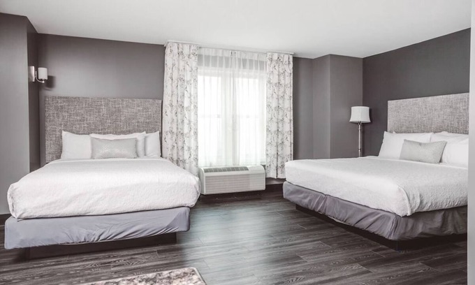 Zion Hotel | Warm Boutique Vibes with Firepits l Near Shiloh House & Lake Michigan