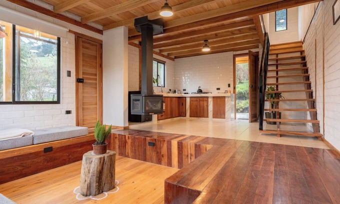 Guaranda Ski Chalet | Warmi Modern Luxury House with Mountain View