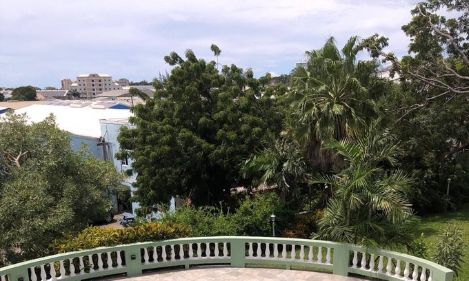 Christie House | Warrens vacation retreat less than12 min our lovely west coast beaches