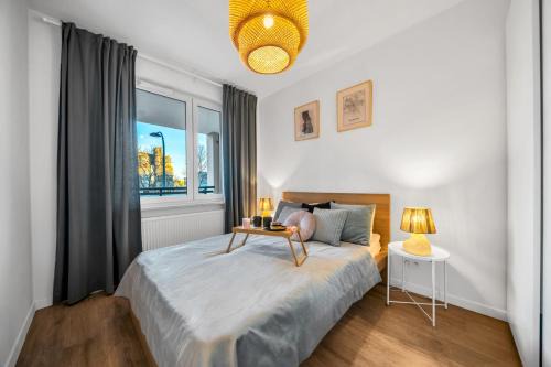 Warsaw Apartment | Warsaw Airport Apt - Balcony, Parking, Bus nearby - by Rentujemy