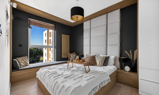 Powazki Apartment | Warsaw Wola Apartment - Parking, Balcony, Workdesk - by Rentujemy
