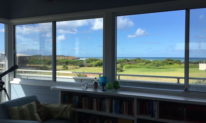 Peterborough House | Watch the Rolling Swells @ Peterborough