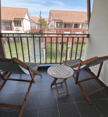 Taman Tanjung Resort | Water Chalet PD Private Unit