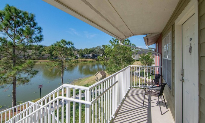 Brandon Condo | Water Front - Corner Location -1 Bedroom 1 Bath