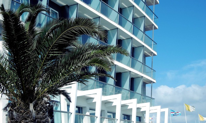Birzebbuga Hotel | Water's Edge