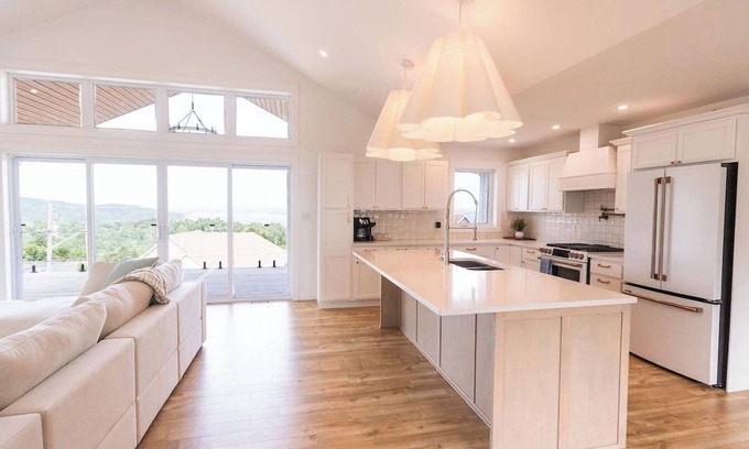 Grand Bay-Westfield House | Water View Home in Grand Bay, NB - Sleeps 10