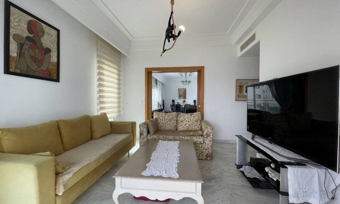Tunis Apartment | Water View