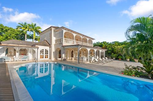 Westmoreland Villa | Waterfalls - 6 bed peaceful and secure luxury