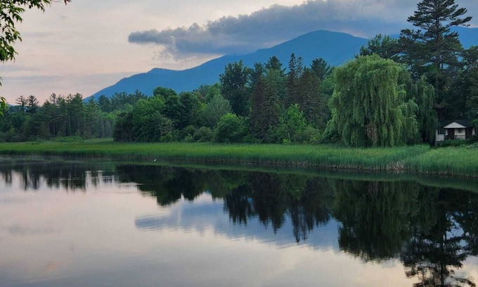 Wilmington Apartment | Waterfront condo and Whiteface Mountain Views