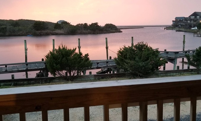 Avon Condo | Waterfront Condo with Outdoor Pool, Year-Round Tennis Courts, & Amazing Sunsets