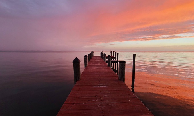 Issue Cottage | Waterfront Cottage w/Private Pier & Beach ~ Lil' Paradise On The Potomac