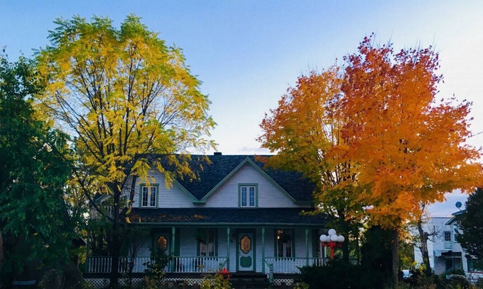 Montebello House | Waterfront cottage in Montebello (Accommodation up to 22 people) - 294653