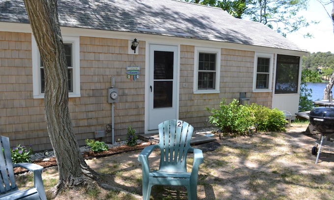 Eastham Cottage | Waterfront Cottage On Minister's Pond W/Private Beach, Dock, Rowboats