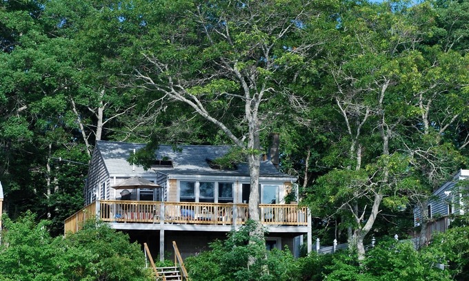 Ponds of Plymouth House | Waterfront Cottage on Private Lake with Dock