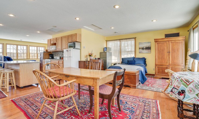 Forest Lake Apartment | Waterfront Forest Lake Studio w/Shared Dock!