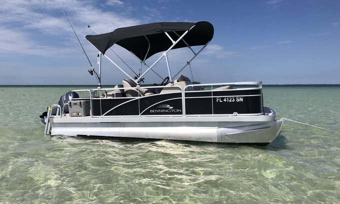 Flor-a-mar House | Waterfront - Heated Pool, Free use of Pontoon Boat! Hurricane Season Discount's