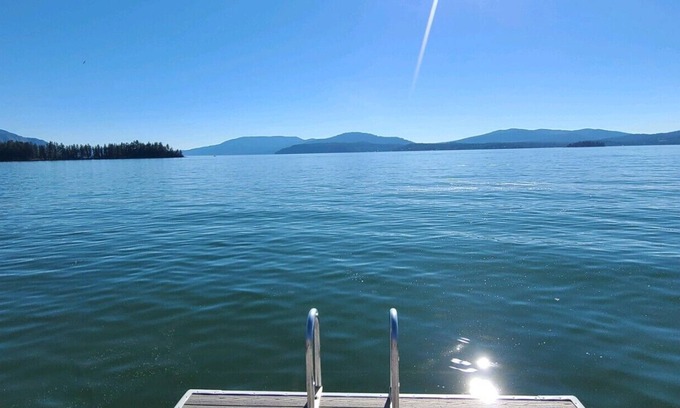 Hope House | Waterfront Home on Lake Pend Oreille