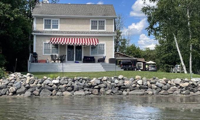 Derby House | Waterfront Home on Lake Salem, Derby VT