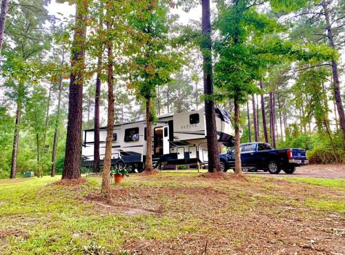 Etoile Other | Waterfront - Luxury RV - Sleeps 6