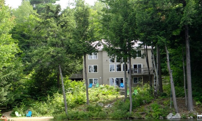 Eidelweiss Village House | Waterfront, Private Beach, A/C, Near N. Conway, Skiing, White Mountains