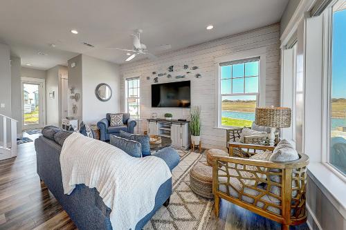 Rockport Apartment | Waterfront Villa on St Charles Bay