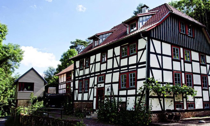 Heringen Apartment | Watermill Stay with Garden