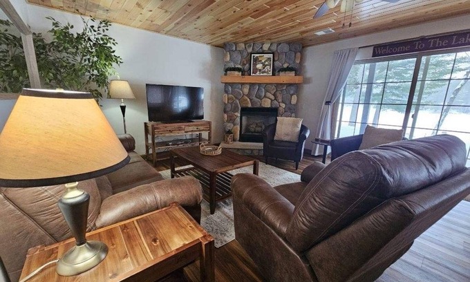 St Germain Condo | Waters Edge Condo -2 bed 2 bath