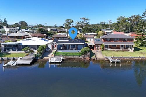Sussex Inlet House | Watersedge - Absolute Waterfront