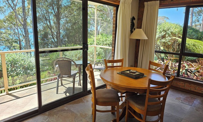 Batemans Bay Apartment | Waterview apartment in Batemans Bay