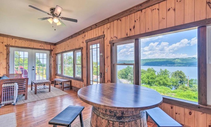Watkins Glen House | Watkins Glen Lakeview Cottage with Waterfall!