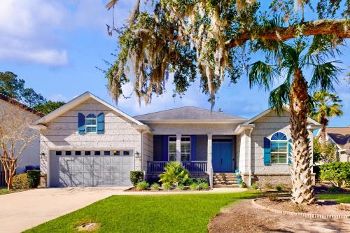 St. Simons Island House | Waving Sea Palms