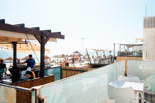 Praia de Faro Apartment | Wax Suite Life is a beach