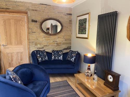 Skipton Apartment | Weavers Rest - New Boutique Retreat in Central Skipton with Parking