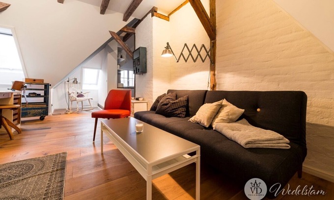Sud Apartment | Wedelstam. Vacation on two levels. For up to 5 people