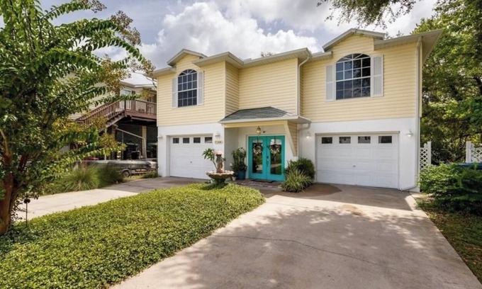 Weeki Wachee Gardens House | Weeki Wachee Paradise