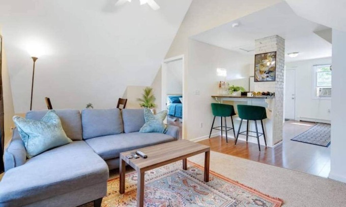 West Hartford House | WeHa Penthouse w/Private Deck