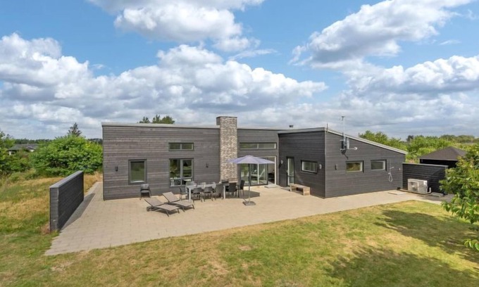 Skaven Strand House | "Weike" - 950m to the inlet by Interhome