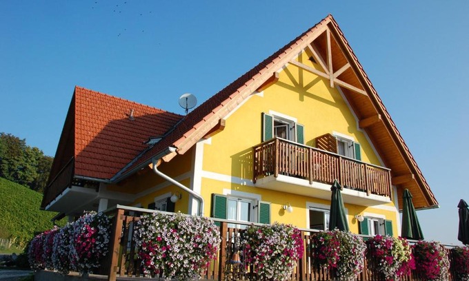 Gamlitz House | Weingut-Gästehaus Birnstingl