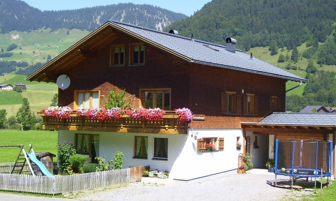 Schoppernau Apartment | Weissenbach Claudia - Apartment 1 1