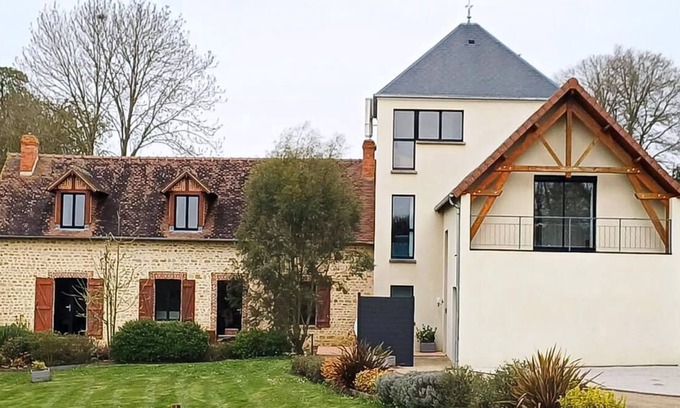 Laleu House | Welcome to Aurélie & Arnaud's country house
