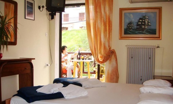 Neos Marmaras Bed & Breakfast | Welcome To Hotel petunia, In Neos-marmaras,xalkidiki ,greece, double room 7